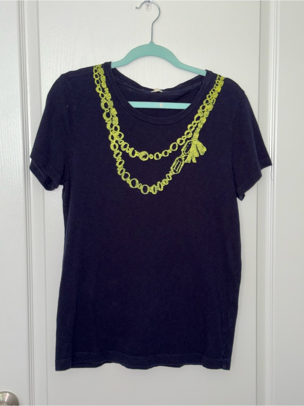 Women’s Navy Tee with Yellow Chain Print